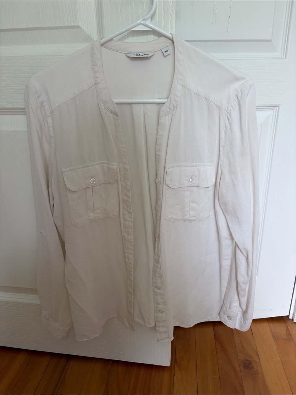 Reitmans White Button-Front Long Sleeve Utility Blouse